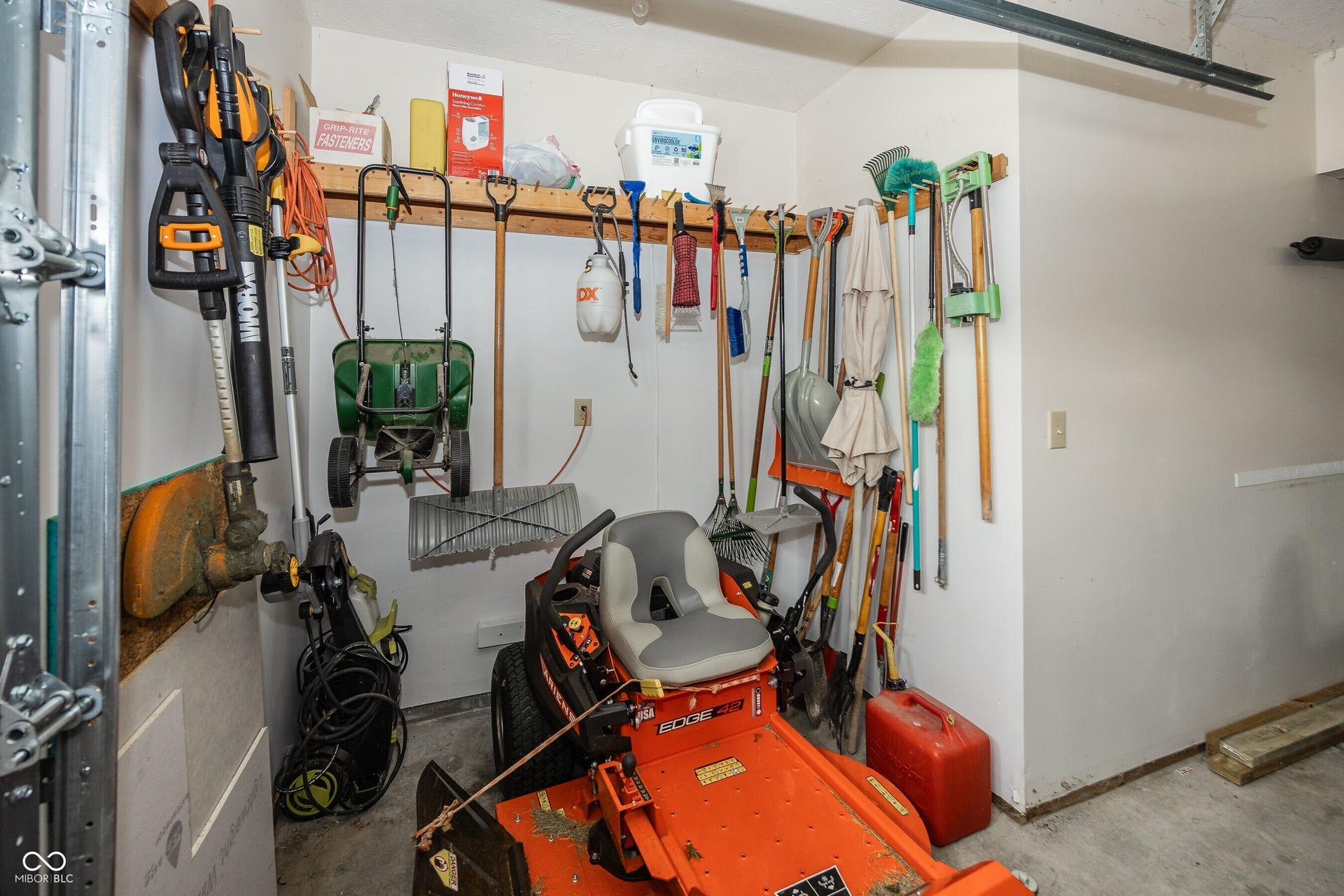 1620 Westfield Court, Greenfield, IN 46140