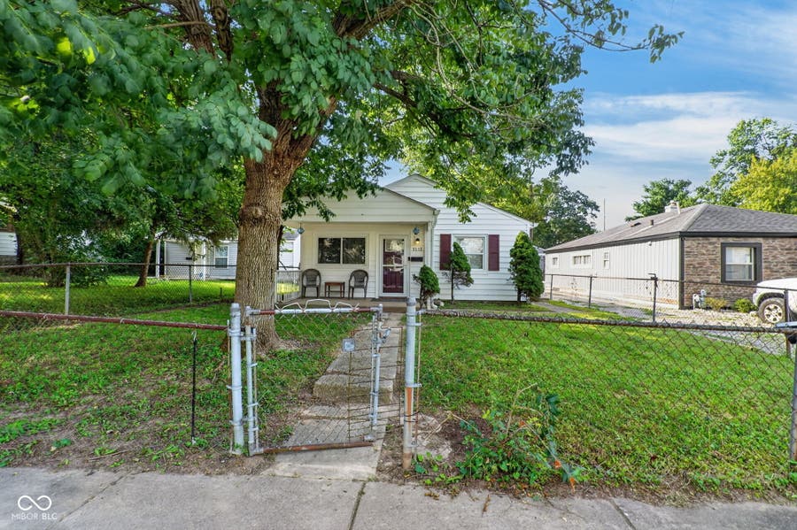 Property photo for 1515 E Mills Avenue, Indianapolis, IN