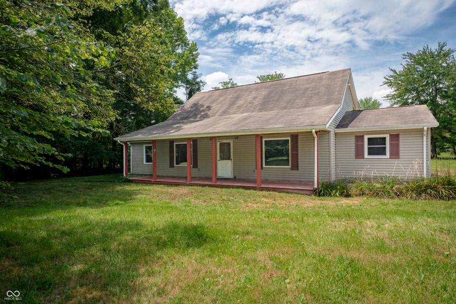 Property photo for 6546 N County Road 1300 E, Seymour, IN