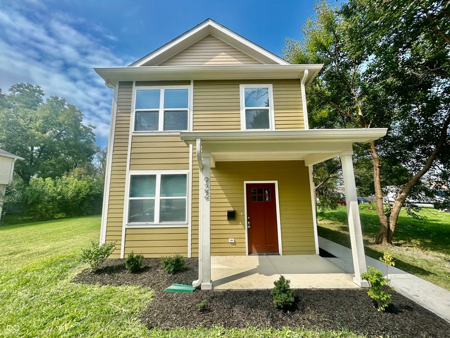 Property photo for 922 N Oakland Avenue, Indianapolis, IN