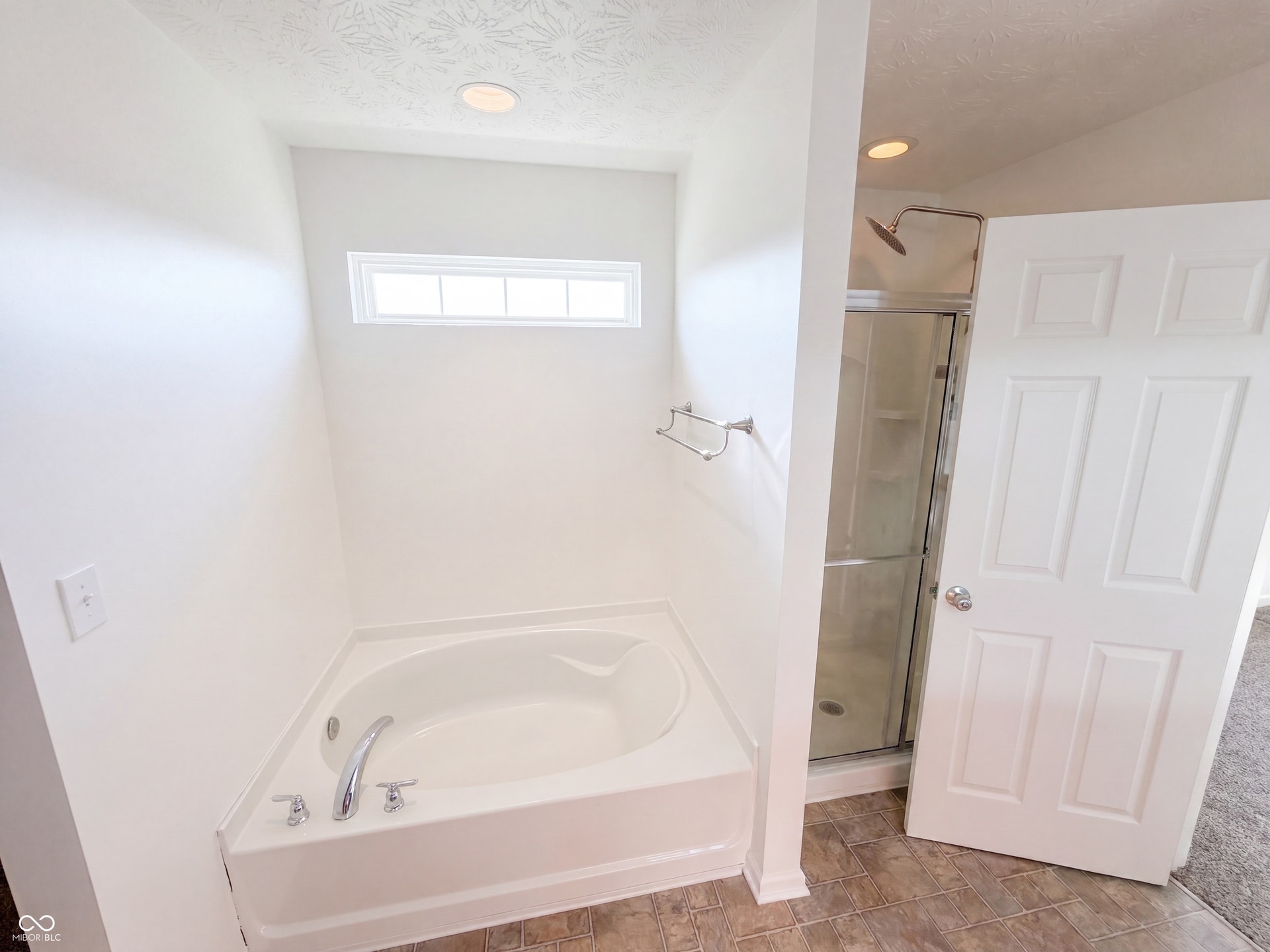 2899 Armaugh Drive, Brownsburg, IN 46112