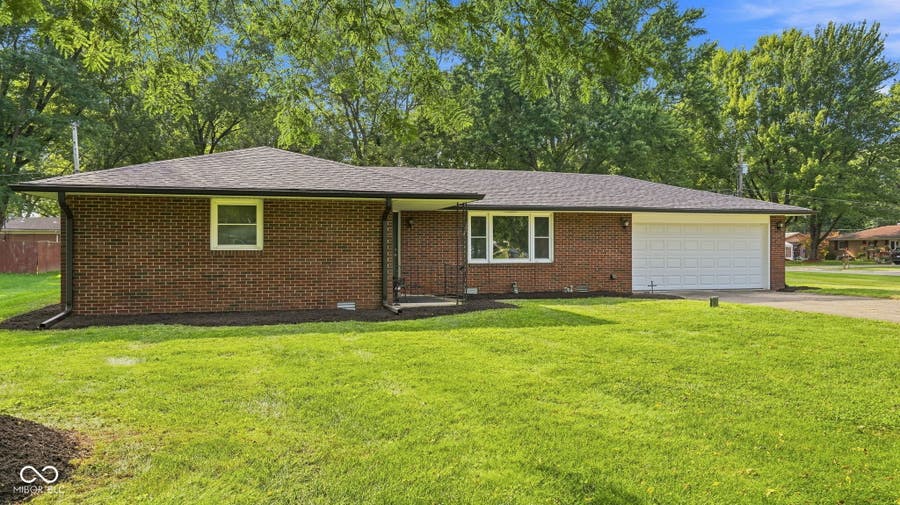 Property photo for 2407 Rita Court, Anderson, IN