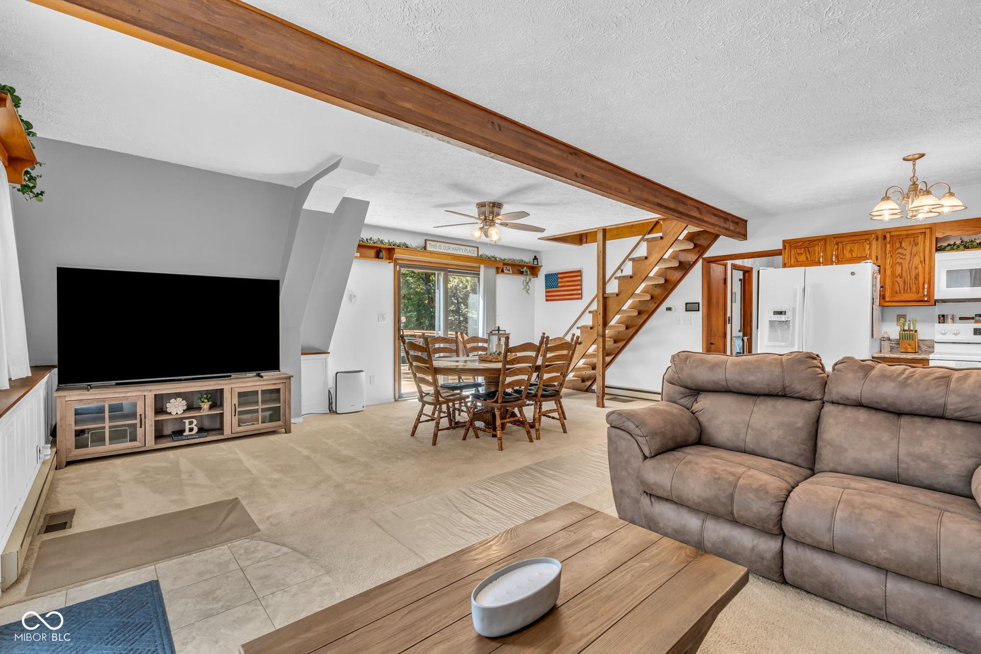 5432 W Whittier Drive, Knightstown, IN 46148 Living Room