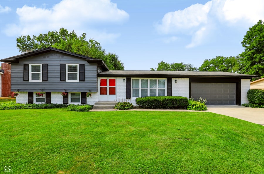Property photo for 441 Ash Drive, Carmel, IN