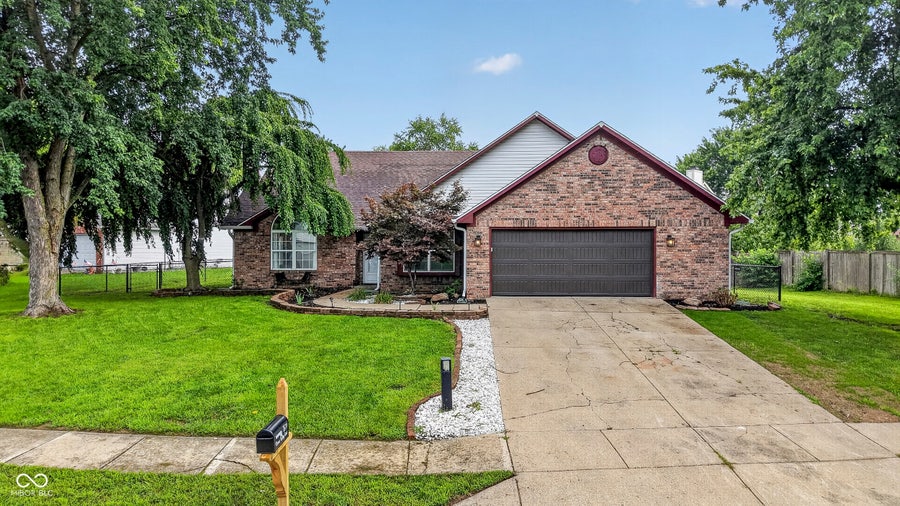 Property photo for 7674 Doone Valley Court, Avon, IN