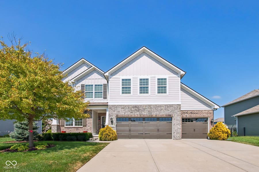 Property photo for 14602 Foggy Glen Way, Fishers, IN