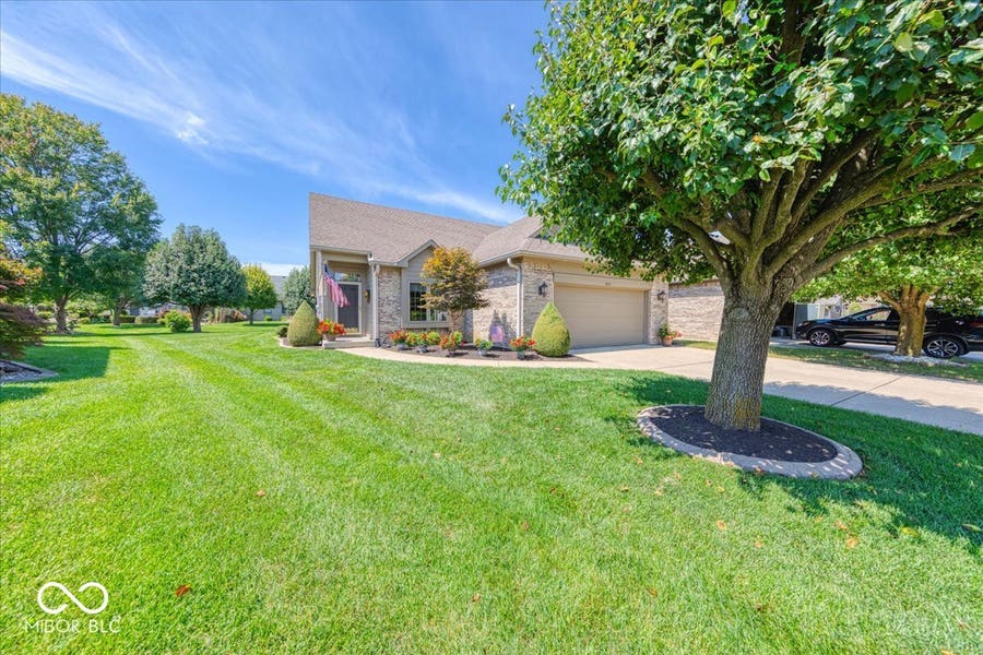 Property photo for 671 Brook Drive, Greenwood, IN