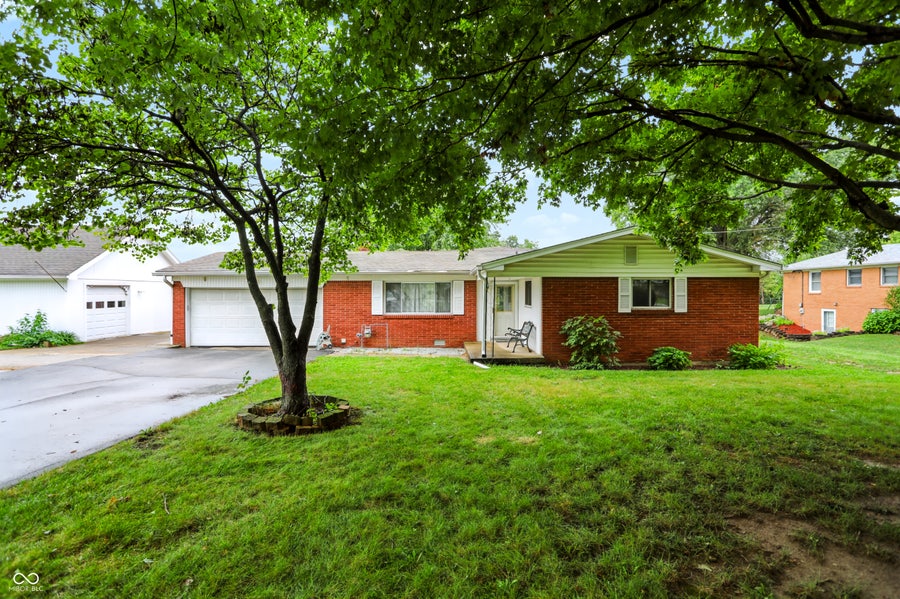 Property photo for 3105 Stella Drive, Greenwood, IN