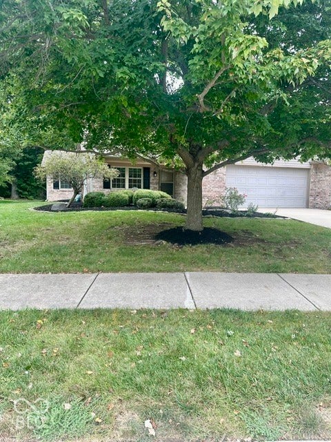 Property photo for 8930 Stepping Stone Way, Avon, IN