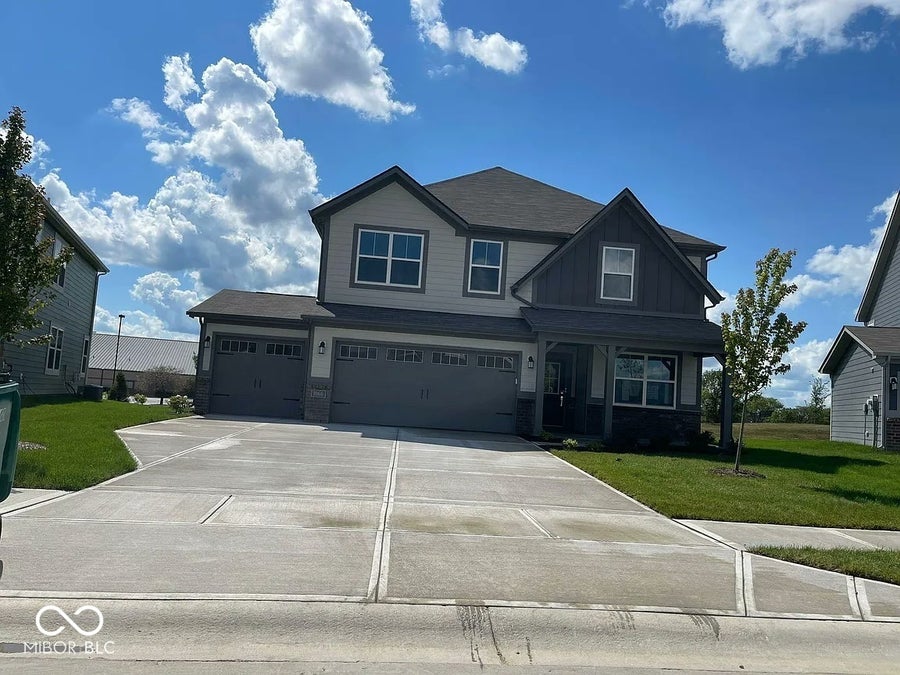 Property photo for 1066 Tansley Lane, Avon, IN