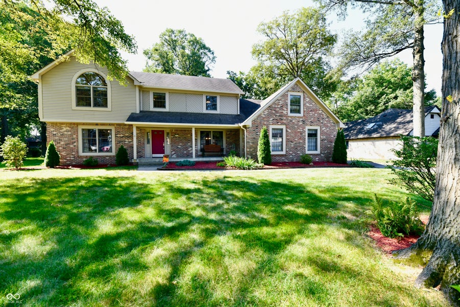 Property photo for 7061 W Carrie Drive, New Palestine, IN