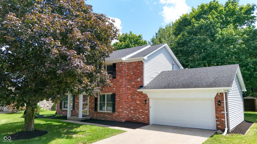 Property photo for 605 White Pine Drive, Noblesville, IN