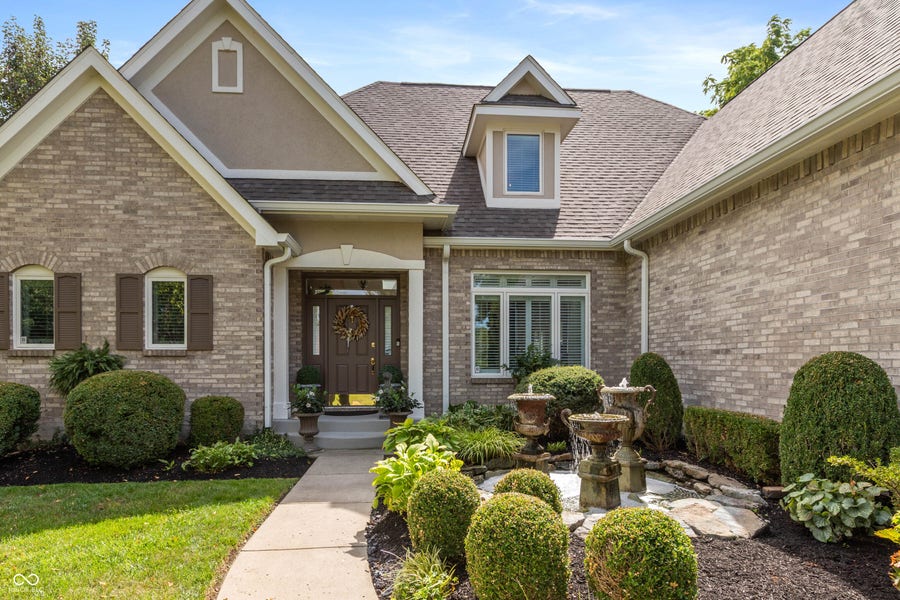 Property photo for 10224 Water Crest Drive, Fishers, IN