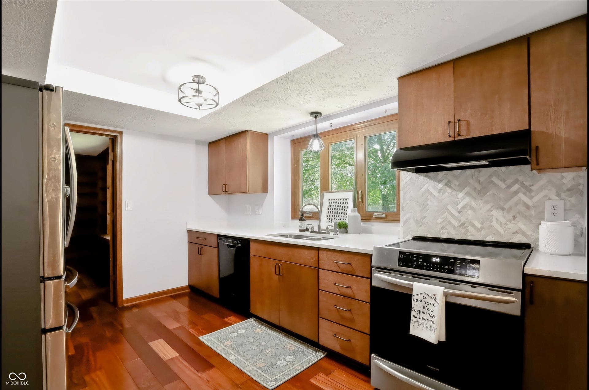 108 Glenbrook Lane, Avon, IN 46123 108 Glenbrook Lane, Avon, IN 46123