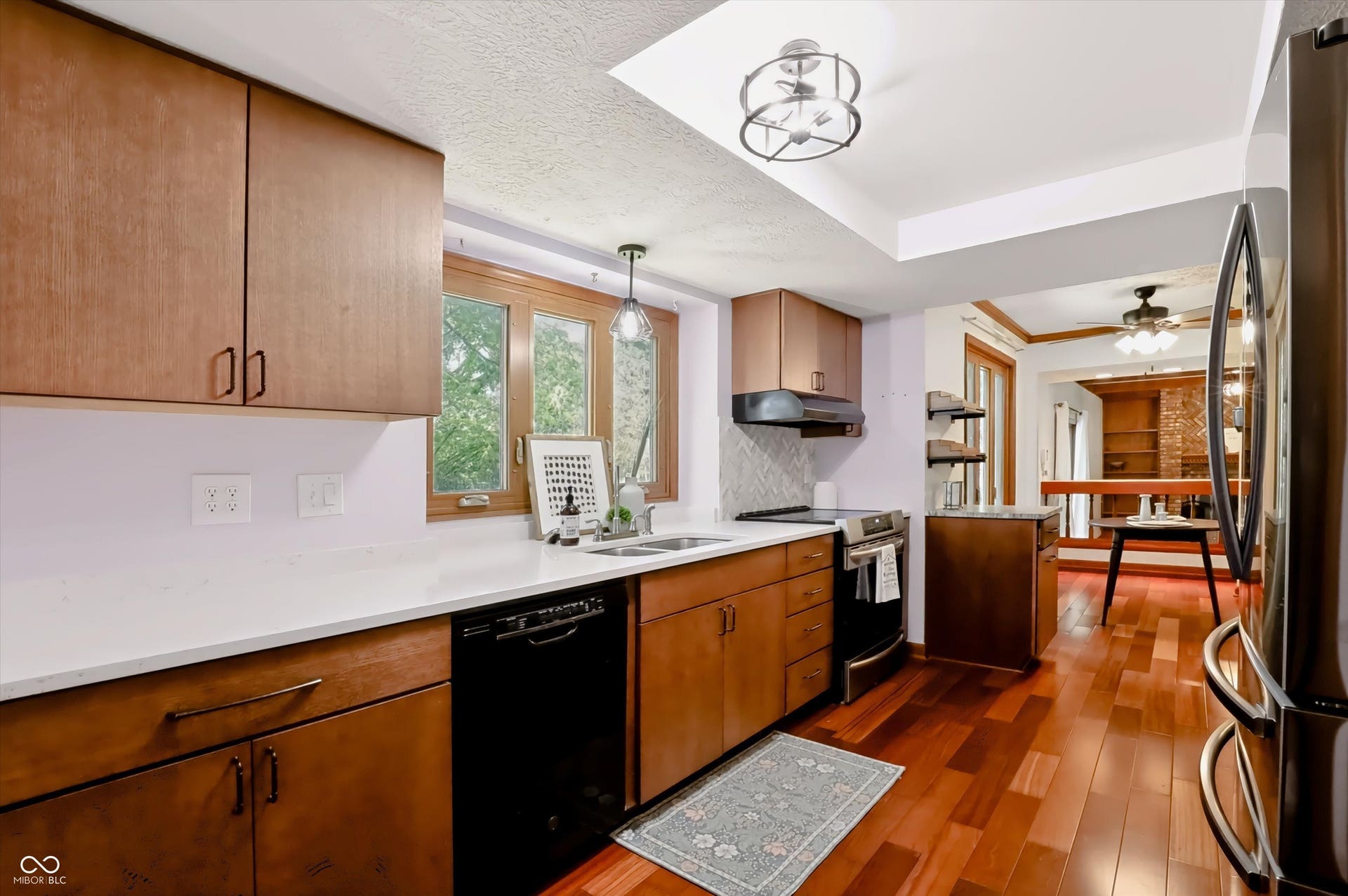 108 Glenbrook Lane, Avon, IN 46123 108 Glenbrook Lane, Avon, IN 46123
