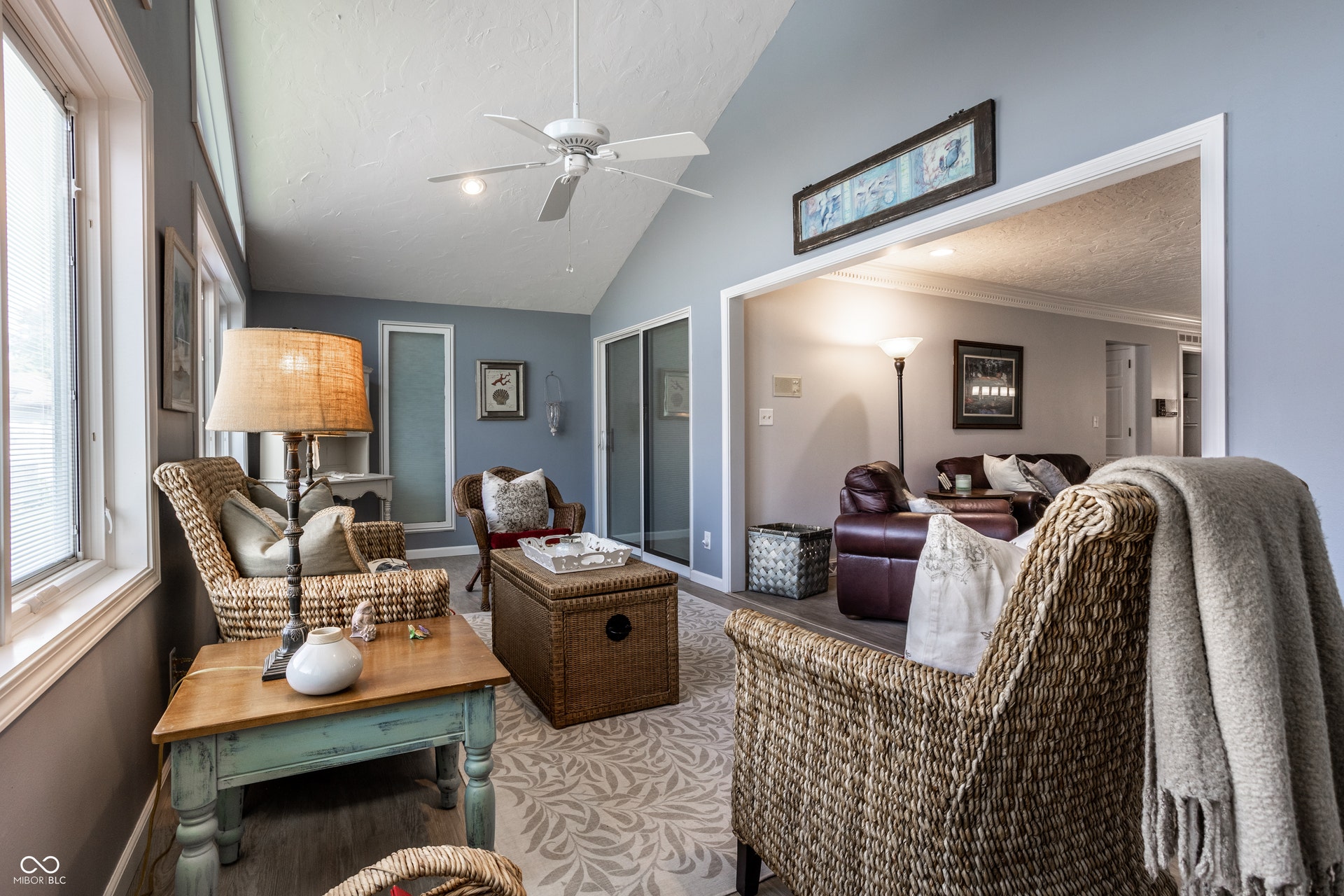 8406 Quail Hollow Road, Indianapolis, IN 46260 8406 Quail Hollow Road, Indianapolis, IN 46260