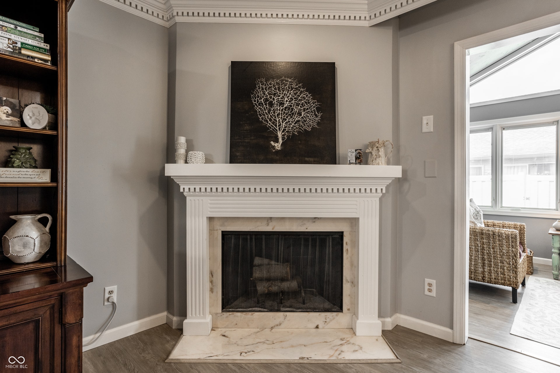 8406 Quail Hollow Road, Indianapolis, IN 46260 8406 Quail Hollow Road, Indianapolis, IN 46260