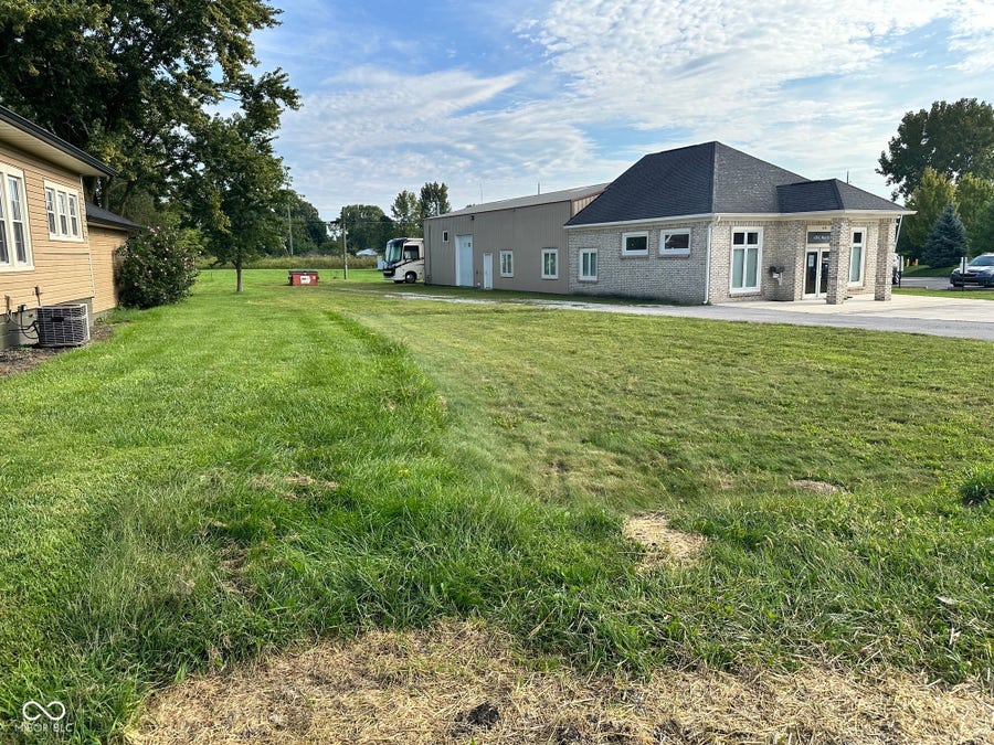 Property photo for 426 E Main Street, Brownsburg, IN