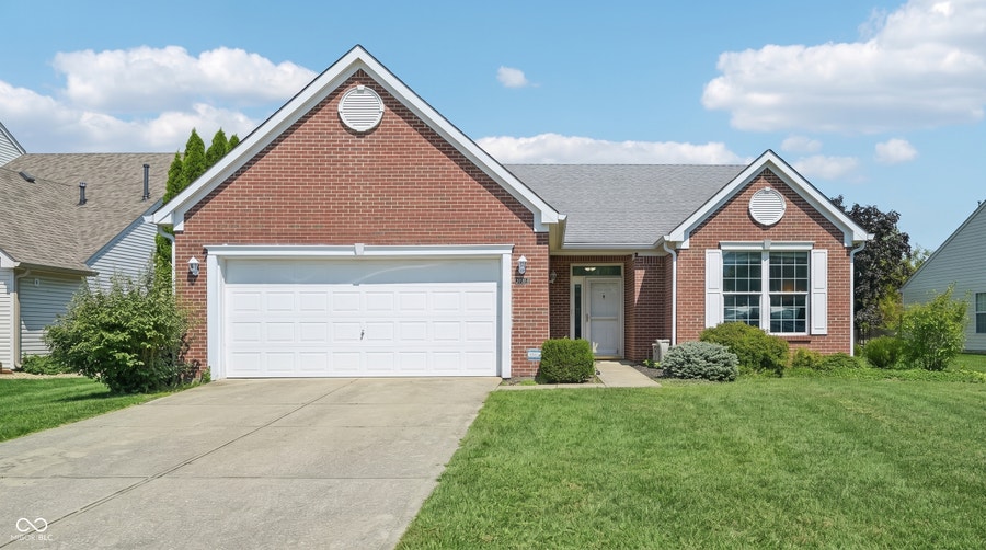 Property photo for 1098 Springwater Circle, Greenwood, IN