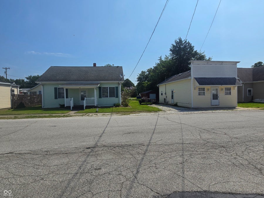 Property photo for 102-104 Walnut Street, Fairland, IN