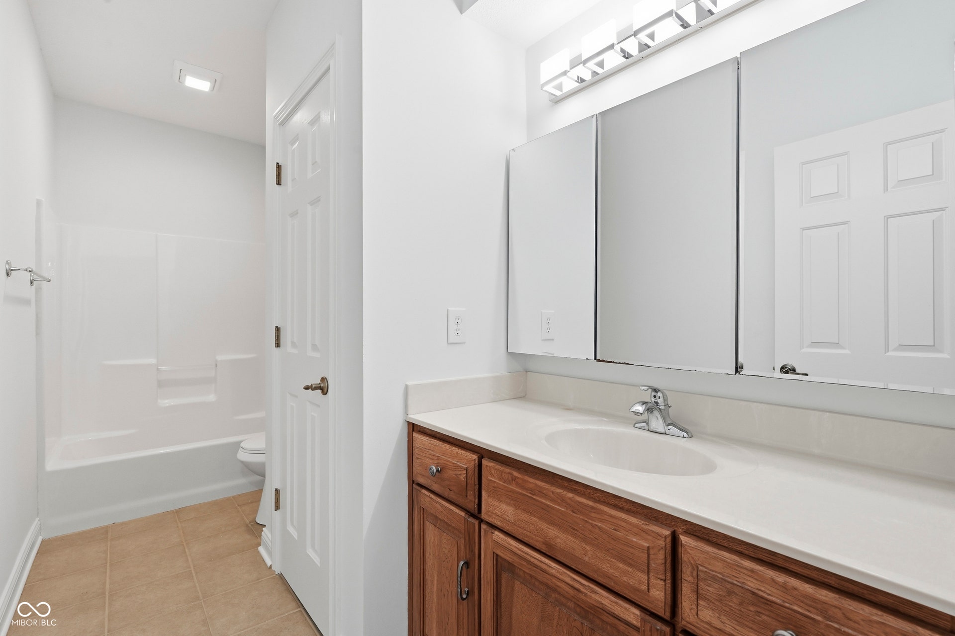 313 Mallard Court, Carmel, IN 46032