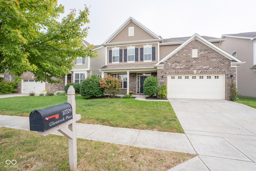 Property photo for 10709 Glenwyck Place, Noblesville, IN