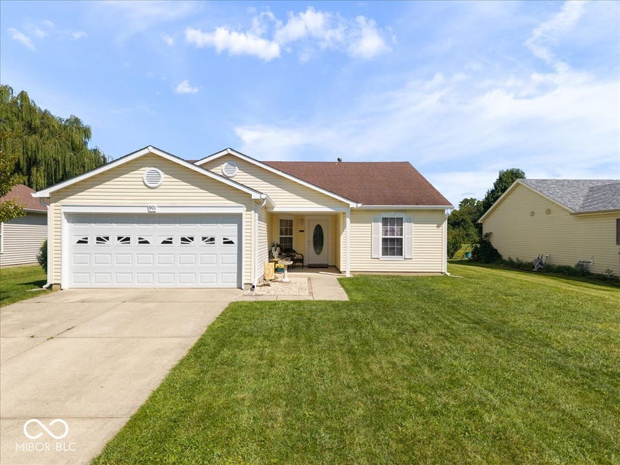 Property photo for 901 Runnymede Drive, Greenfield, IN