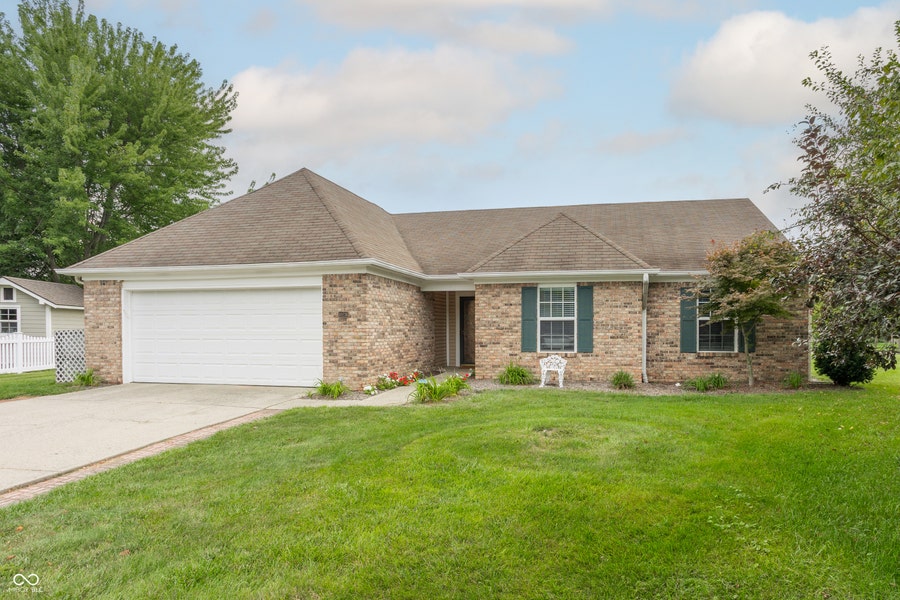 Property photo for 10236 Chamomile Court, Noblesville, IN