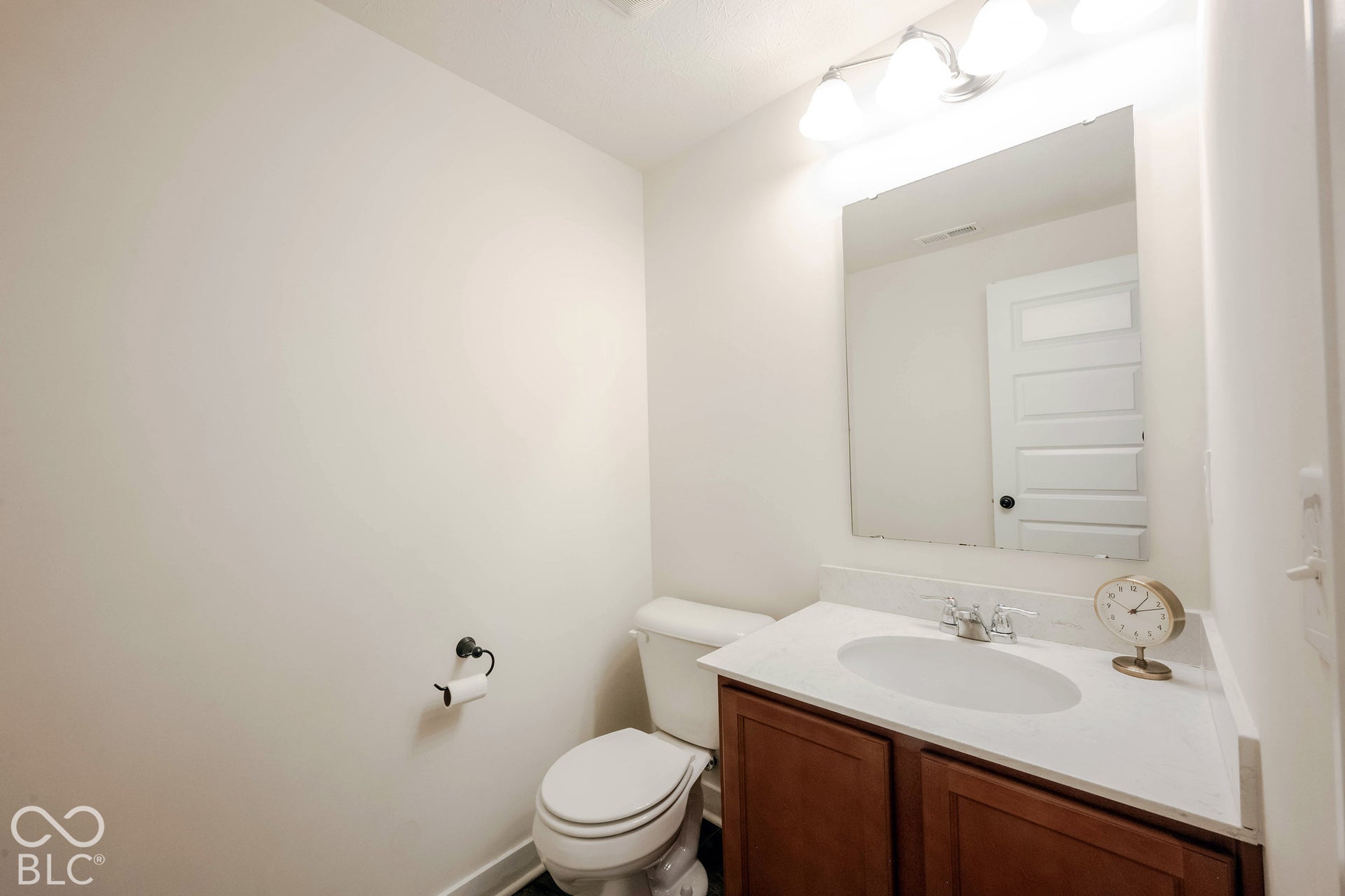 11614 Platt Street, Noblesville, IN 46060 Another half bathroom is located in the basement!