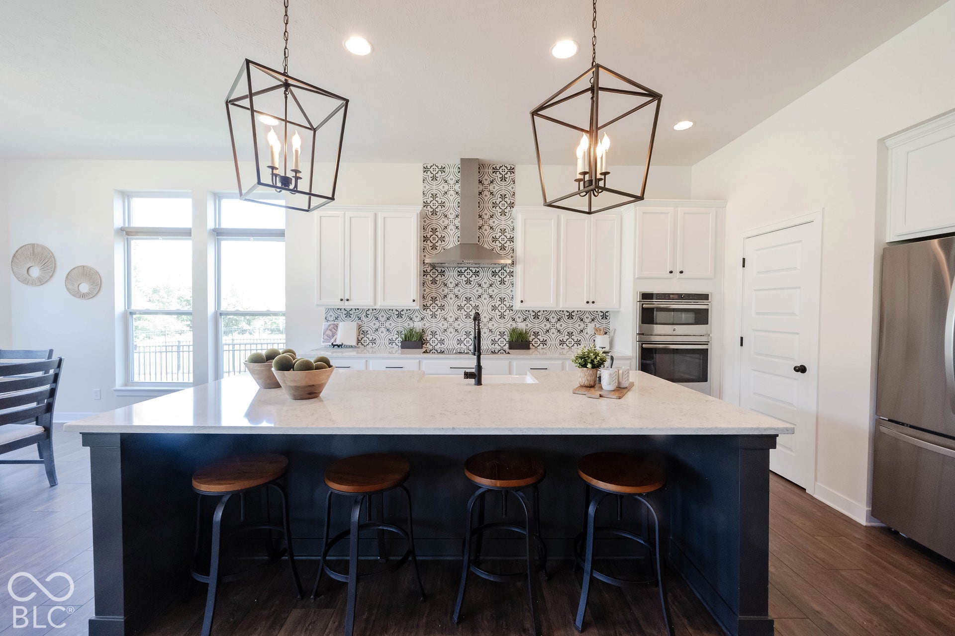 11614 Platt Street, Noblesville, IN 46060 This gourmet kitchen is every chef's dream!