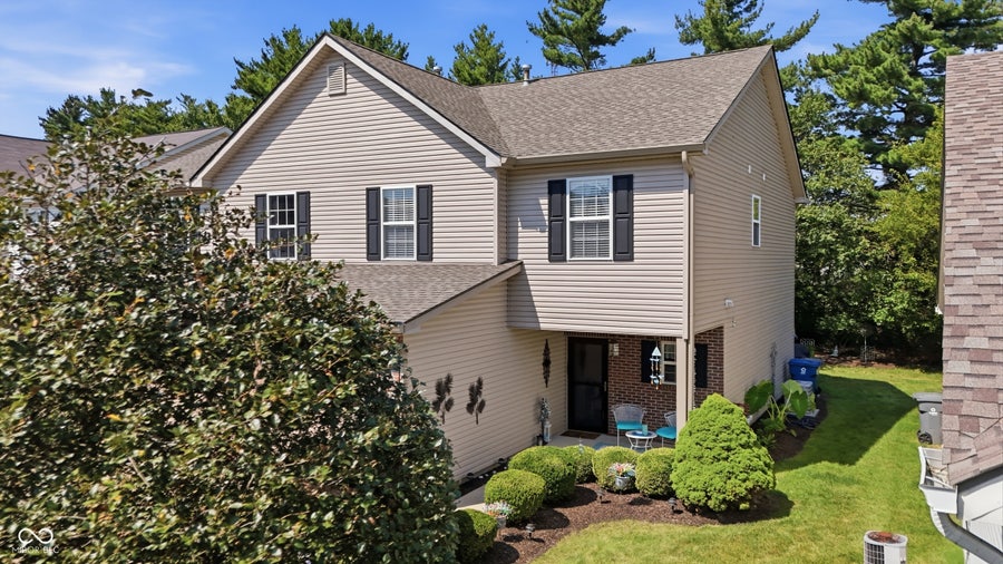 Property photo for 10478 Platinum Drive, Noblesville, IN