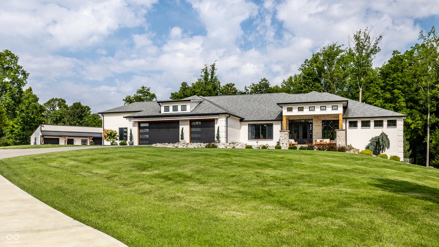 Property photo for 6902 Highland Ridge Court, Indianapolis, IN