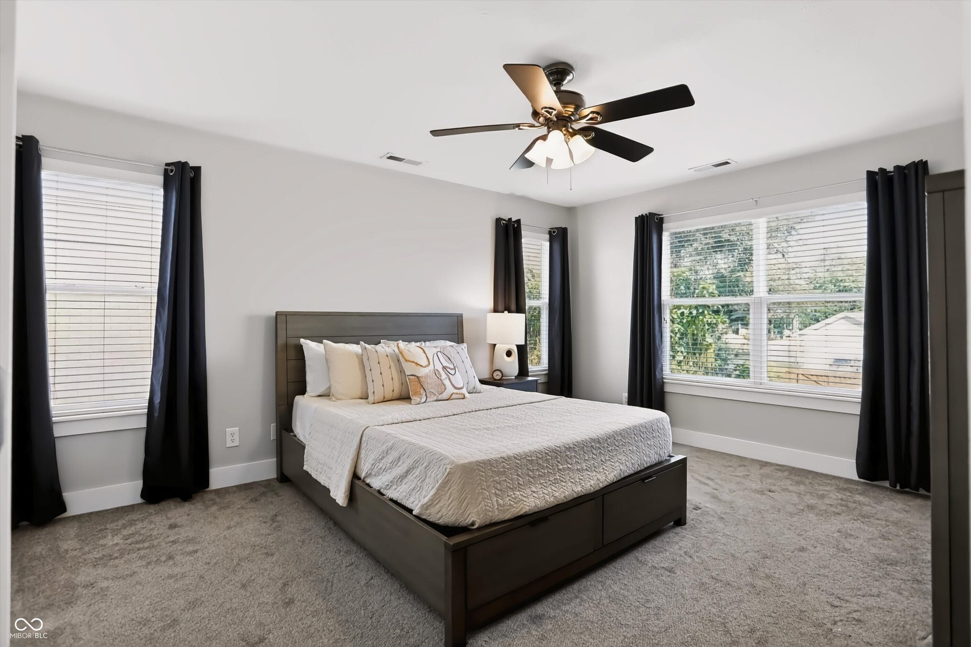 2329 Central Avenue, Indianapolis, IN 46205