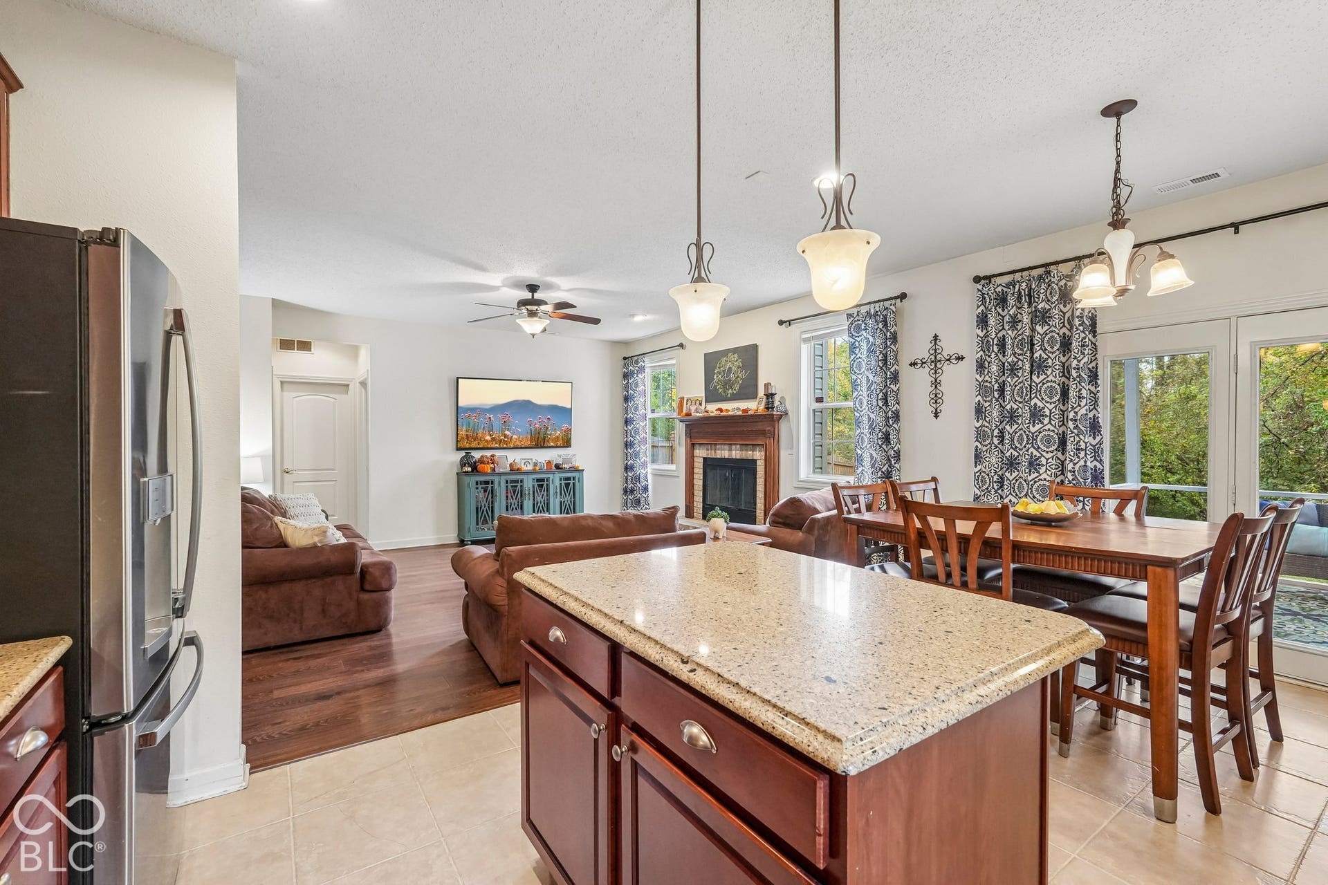 Timeless floorplan perfect for entertaining and gatherings
