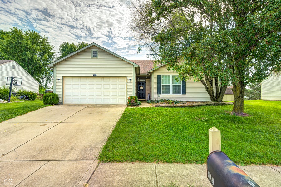 Property photo for 869 Tyne Circle, Danville, IN