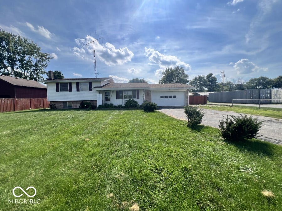 Property photo for 645 E Us Highway 52, Rushville, IN