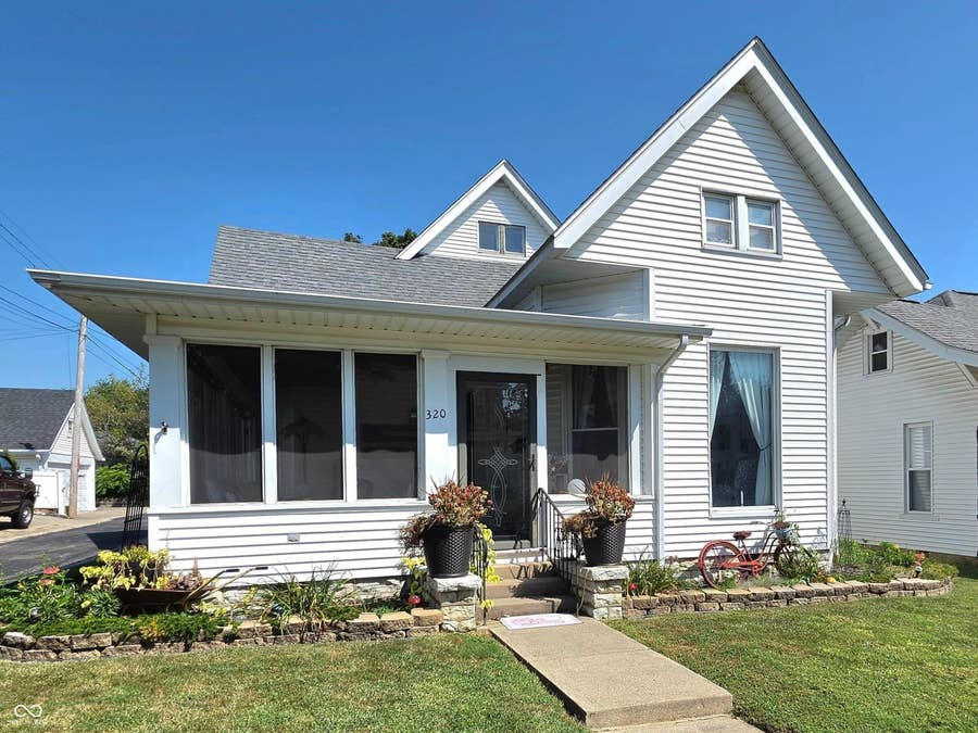 Property photo for 320 E Hendricks Street, Greensburg, IN