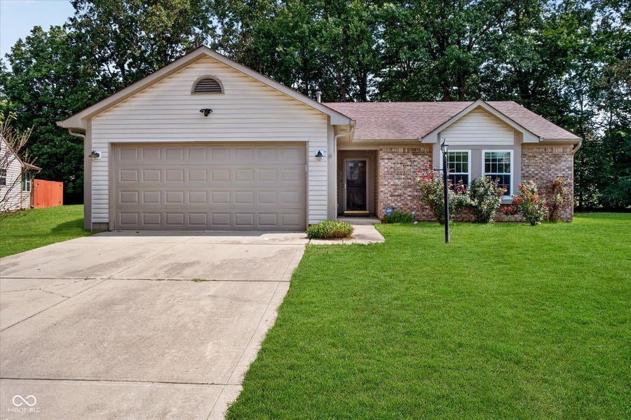 Property photo for 7449 Grandview Drive, Avon, IN