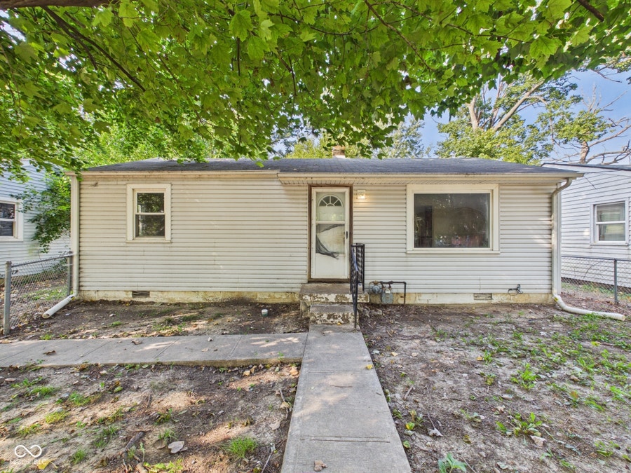Property photo for 2608 E 7th Street, Anderson, IN