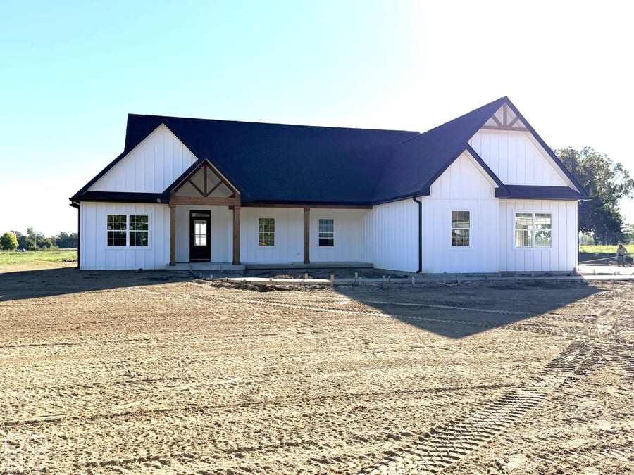 Property photo for 7 Fennec Lane, Crawfordsville, IN