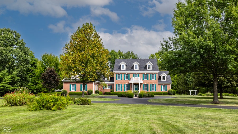 Property photo for 4480 W 121st Street, Zionsville, IN