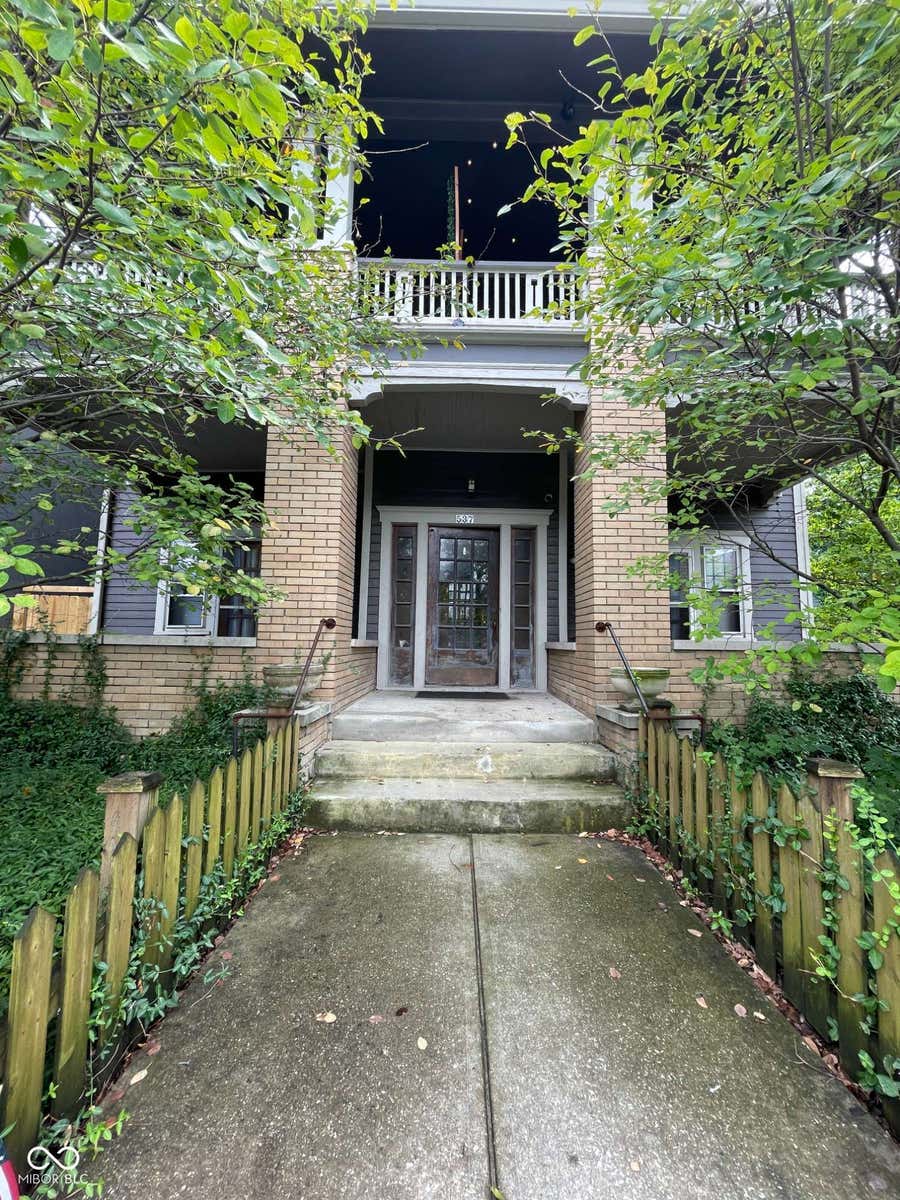 Property photo for 537 E 11th Street, Indianapolis, IN