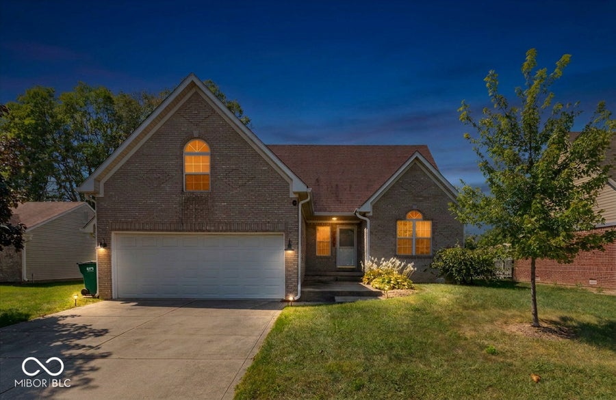 Property photo for 1200 Matthews Court, Franklin, IN