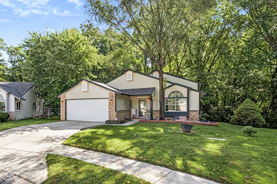 Property photo for 933 Timber Creek Lane, Greenwood, IN