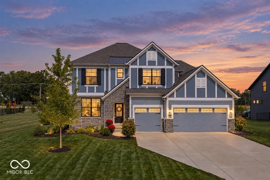 Property photo for 5145 Peachtree Road, Zionsville, IN