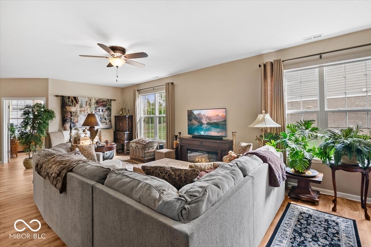 Home in excellent condition, clean, maintained well.  Custom window treatments, neutral floor colors, 9ft ceilings.