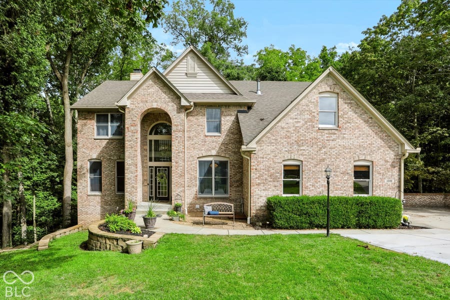 Property photo for 1040 Sullivans Ridge, Zionsville, IN