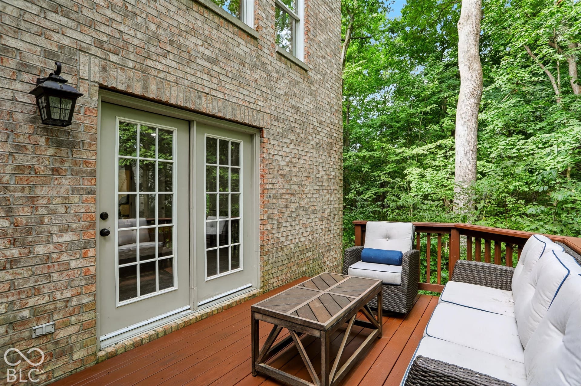 1040 Sullivans Ridge, Zionsville, IN 46077