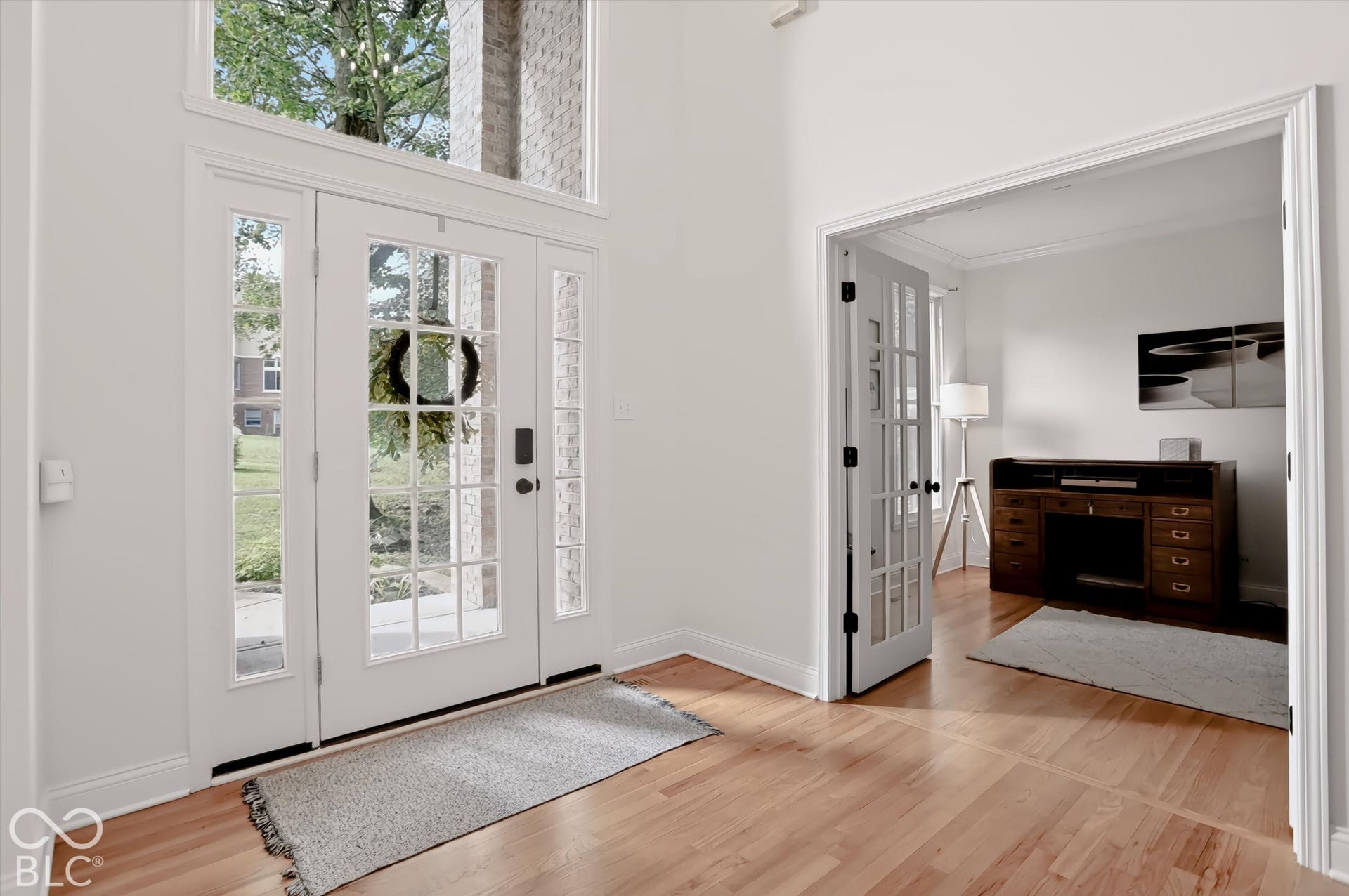 1040 Sullivans Ridge, Zionsville, IN 46077