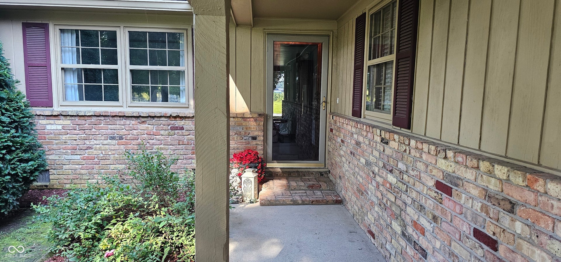 4006 E County Road 550 N, Pittsboro, IN 46167 4006 E County Road 550 N, Pittsboro, IN 46167